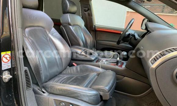 Sayi Na hannu Audi Q7 Sauran Mota in Douala a Ƙasar Kamaru Sayi Na hannu Audi Q7 Sauran Mota in Douala a Ƙasar Kamaru