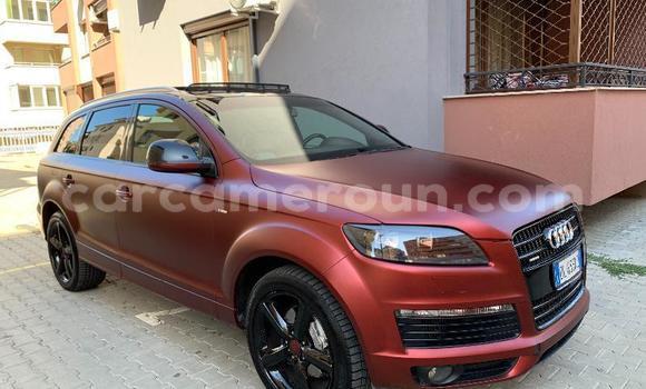 Sayi Na hannu Audi Q7 Sauran Mota in Douala a Ƙasar Kamaru Sayi Na hannu Audi Q7 Sauran Mota in Douala a Ƙasar Kamaru
