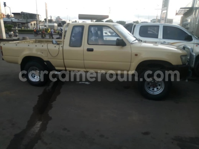 Big with watermark toyota hilux littoral cameroon douala 7241