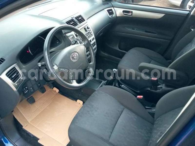Big with watermark toyota avensis verso central cameroon yaound%c3%a9 7244