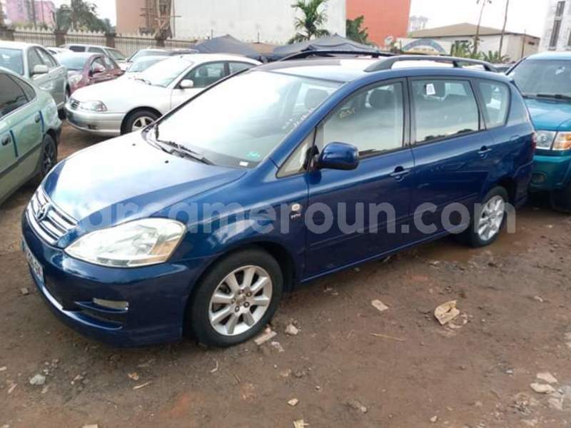 Big with watermark toyota avensis verso central cameroon yaound%c3%a9 7244