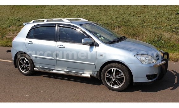 Acheter Import Voiture Toyota Corolla Bleu à Yaoundé, Central Cameroon Acheter Import Voiture Toyota Corolla Bleu à Yaoundé, Central Cameroon