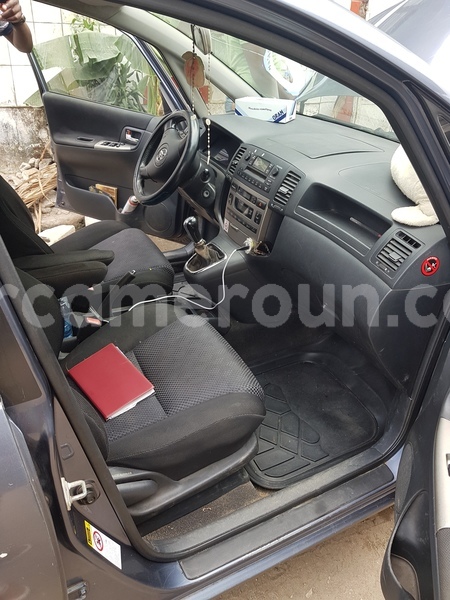 Big with watermark toyota corolla verso littoral cameroon douala 7307