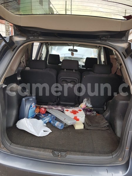 Big with watermark toyota corolla verso littoral cameroon douala 7307