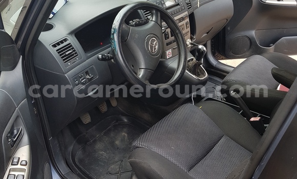Buy Used Toyota Corolla Verso Silver Car in Douala in Littoral Cameroon Buy Used Toyota Corolla Verso Silver Car in Douala in Littoral Cameroon