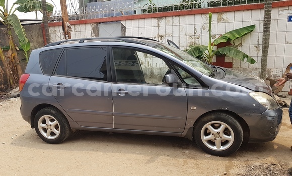 Buy Used Toyota Corolla Verso Silver Car in Douala in Littoral Cameroon Buy Used Toyota Corolla Verso Silver Car in Douala in Littoral Cameroon
