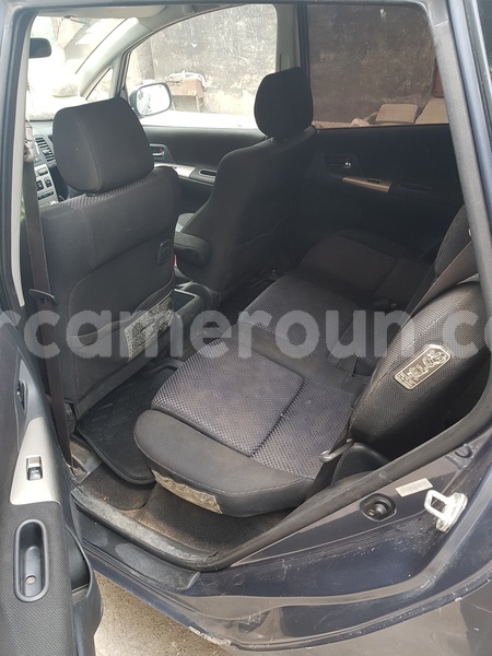 Big with watermark toyota corolla verso littoral cameroon douala 7311