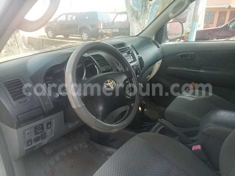 Big with watermark toyota hilux central cameroon yaounde 7319