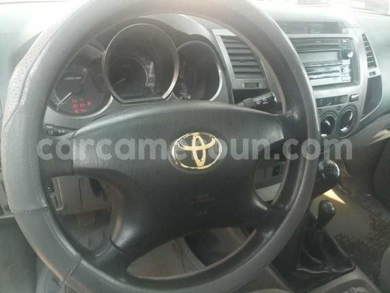 Big with watermark toyota hilux central cameroon yaounde 7319