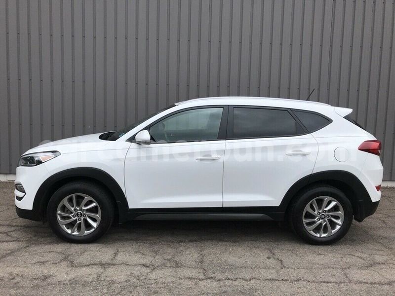 Big with watermark hyundai tucson central cameroon yaounde 7334