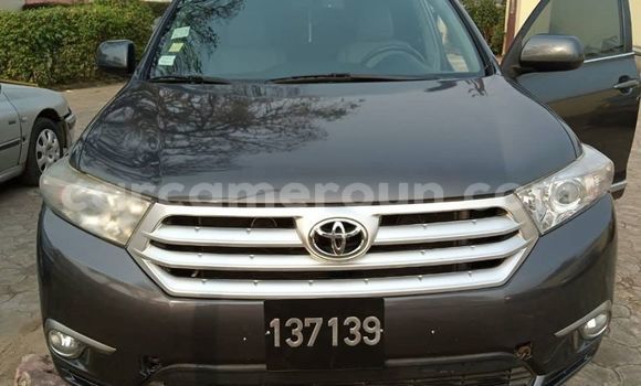 Acheter Occasion Voiture Toyota Highlander Noir à Douala, Littoral Cameroon Acheter Occasion Voiture Toyota Highlander Noir à Douala, Littoral Cameroon