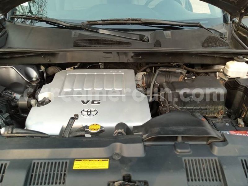 Big with watermark toyota highlander littoral cameroon douala 7338