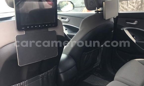 Acheter Occasion Voiture Hyundai Santa Fe Gris à Douala, Littoral Cameroon Acheter Occasion Voiture Hyundai Santa Fe Gris à Douala, Littoral Cameroon