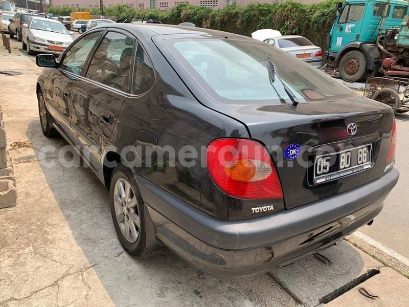 Big with watermark toyota avensis littoral cameroon douala 7343