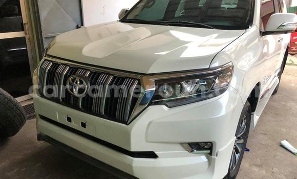 Acheter Occasion Voiture Toyota Land Cruiser Prado Blanc à Douala, Littoral Cameroon Acheter Occasion Voiture Toyota Land Cruiser Prado Blanc à Douala, Littoral Cameroon