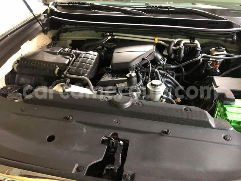 Big with watermark toyota land cruiser prado littoral cameroon douala 7349