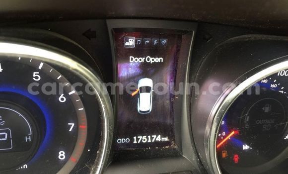 Acheter Occasion Voiture Hyundai Santa Fe Blanc à Douala, Littoral Cameroon Acheter Occasion Voiture Hyundai Santa Fe Blanc à Douala, Littoral Cameroon