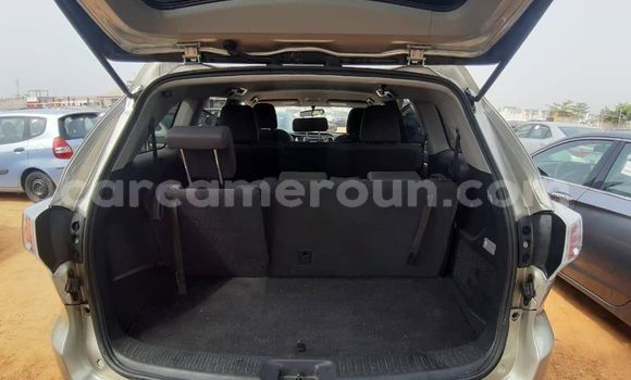 Acheter Occasion Voiture Toyota Highlander Beige à Douala, Littoral Cameroon Acheter Occasion Voiture Toyota Highlander Beige à Douala, Littoral Cameroon