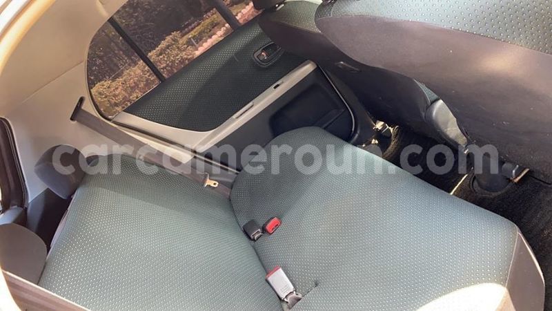 Big with watermark toyota yaris littoral cameroon douala 7358