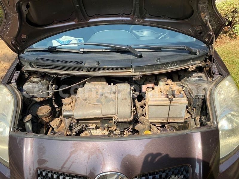 Big with watermark toyota yaris littoral cameroon douala 7358