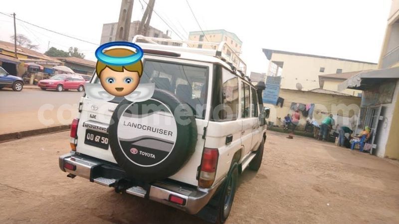 Big with watermark toyota land cruiser littoral cameroon douala 7360