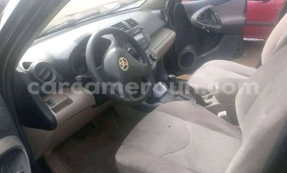 Acheter Occasion Voiture Toyota RAV4 Noir à Douala, Littoral Cameroon Acheter Occasion Voiture Toyota RAV4 Noir à Douala, Littoral Cameroon