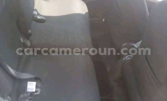 Acheter Occasion Voiture Toyota Yaris Gris à Douala, Littoral Cameroon Acheter Occasion Voiture Toyota Yaris Gris à Douala, Littoral Cameroon
