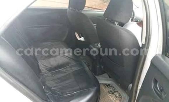 Acheter Occasion Voiture Toyota Yaris Gris à Douala, Littoral Cameroon Acheter Occasion Voiture Toyota Yaris Gris à Douala, Littoral Cameroon