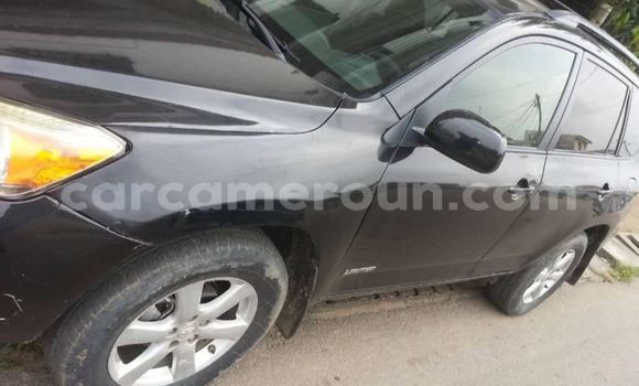 Acheter Occasion Voiture Toyota RAV4 Noir à Douala, Littoral Cameroon Acheter Occasion Voiture Toyota RAV4 Noir à Douala, Littoral Cameroon