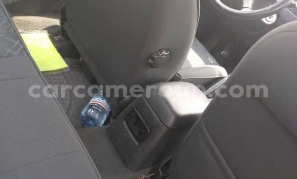 Acheter Occasion Voiture Toyota Avensis Bleu à Douala, Littoral Cameroon Acheter Occasion Voiture Toyota Avensis Bleu à Douala, Littoral Cameroon