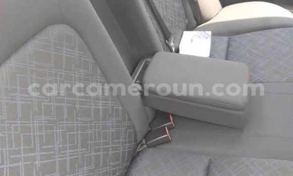 Acheter Occasion Voiture Toyota Avensis Bleu à Douala, Littoral Cameroon Acheter Occasion Voiture Toyota Avensis Bleu à Douala, Littoral Cameroon