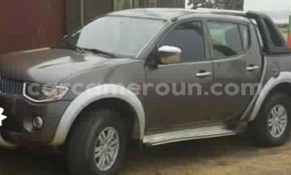 Acheter Occasion Voiture Mitsubishi L200 Noir à Douala, Littoral Cameroon Acheter Occasion Voiture Mitsubishi L200 Noir à Douala, Littoral Cameroon