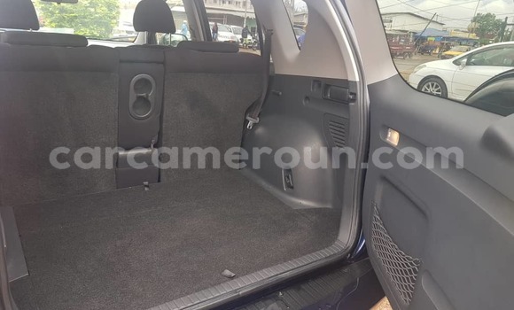 Acheter Occasion Voiture Toyota RAV4 Bleu à Douala, Littoral Cameroon Acheter Occasion Voiture Toyota RAV4 Bleu à Douala, Littoral Cameroon