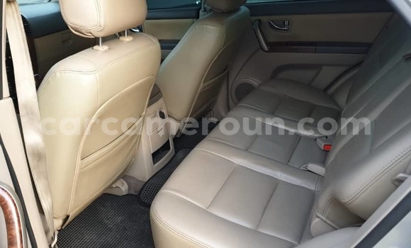 Acheter Occasion Voiture Kia Sorento Gris à Douala, Littoral Cameroon Acheter Occasion Voiture Kia Sorento Gris à Douala, Littoral Cameroon