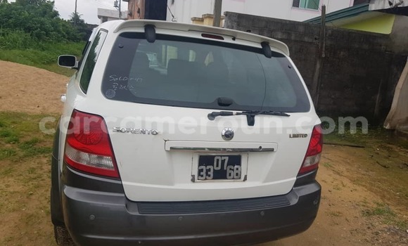 Acheter Occasion Voiture Kia Sorento Blanc à Douala, Littoral Cameroon Acheter Occasion Voiture Kia Sorento Blanc à Douala, Littoral Cameroon