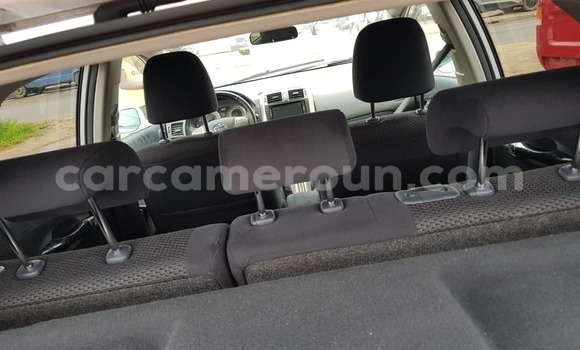 Acheter Occasion Voiture Toyota Blade Blanc à Douala, Littoral Cameroon Acheter Occasion Voiture Toyota Blade Blanc à Douala, Littoral Cameroon