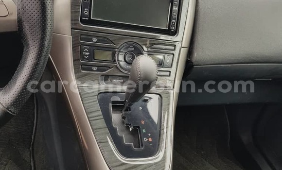 Acheter Occasion Voiture Toyota Blade Blanc à Douala, Littoral Cameroon Acheter Occasion Voiture Toyota Blade Blanc à Douala, Littoral Cameroon