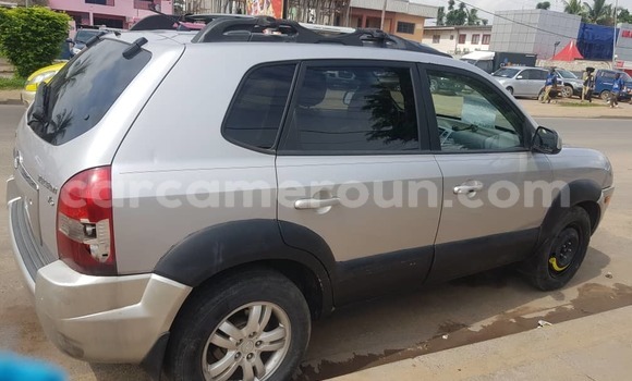 Acheter Occasion Voiture Hyundai Tucson Gris à Douala, Littoral Cameroon Acheter Occasion Voiture Hyundai Tucson Gris à Douala, Littoral Cameroon