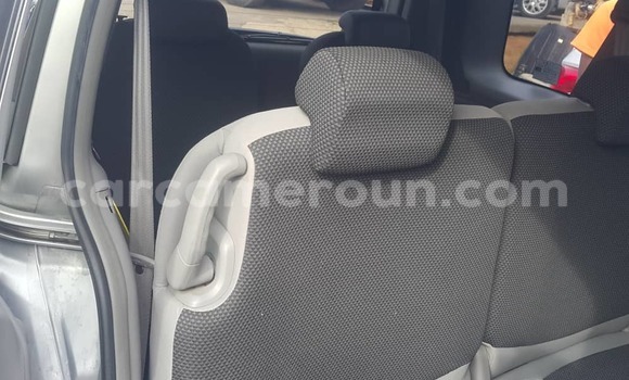 Acheter Occasion Voiture Toyota Sienta Gris à Douala, Littoral Cameroon Acheter Occasion Voiture Toyota Sienta Gris à Douala, Littoral Cameroon