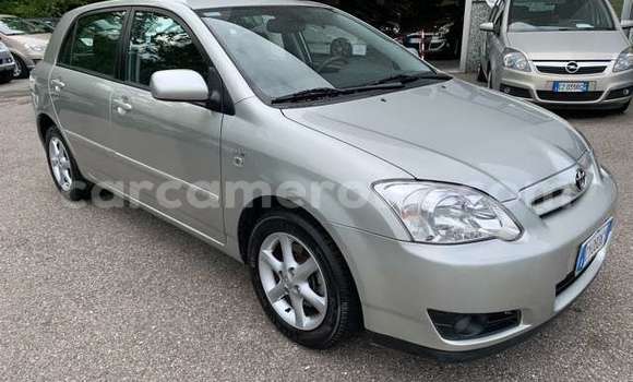 Buy Used Toyota Corolla Silver Car in Douala in Littoral Cameroon Buy Used Toyota Corolla Silver Car in Douala in Littoral Cameroon
