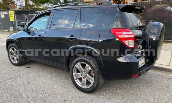 Acheter Occasion Voiture Toyota RAV4 Noir à Douala, Littoral Cameroon Acheter Occasion Voiture Toyota RAV4 Noir à Douala, Littoral Cameroon