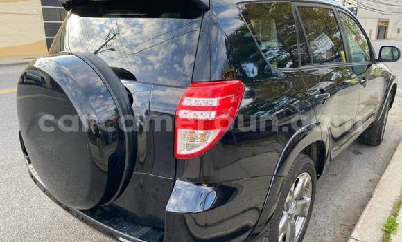 Acheter Occasion Voiture Toyota RAV4 Noir à Douala, Littoral Cameroon Acheter Occasion Voiture Toyota RAV4 Noir à Douala, Littoral Cameroon