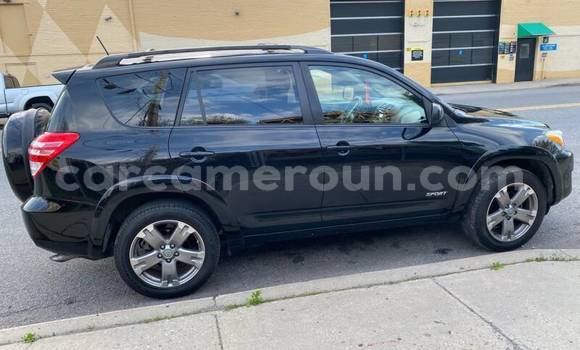 Acheter Occasion Voiture Toyota RAV4 Noir à Douala, Littoral Cameroon Acheter Occasion Voiture Toyota RAV4 Noir à Douala, Littoral Cameroon