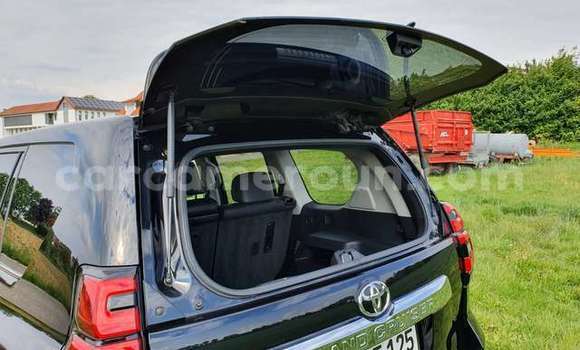 Acheter Occasion Voiture Toyota Land Cruiser Prado Noir à Douala, Littoral Cameroon Acheter Occasion Voiture Toyota Land Cruiser Prado Noir à Douala, Littoral Cameroon