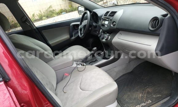 Acheter Import Voiture Toyota RAV4 Rouge à Douala, Littoral Cameroon Acheter Import Voiture Toyota RAV4 Rouge à Douala, Littoral Cameroon
