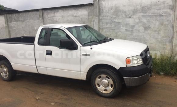 Acheter Occasion Voiture Ford F–150 Blanc à Douala, Littoral Cameroon Acheter Occasion Voiture Ford F–150 Blanc à Douala, Littoral Cameroon