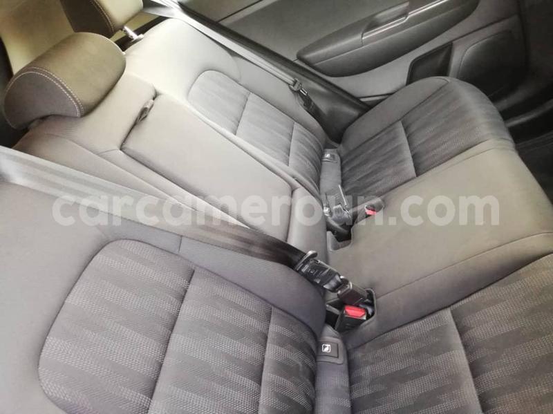 Big with watermark kia sportage littoral cameroon douala 7635