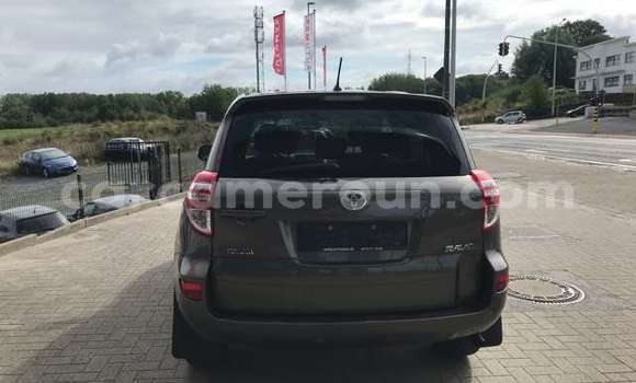 Acheter Occasion Voiture Toyota RAV4 Marron à Douala, Littoral Cameroon Acheter Occasion Voiture Toyota RAV4 Marron à Douala, Littoral Cameroon