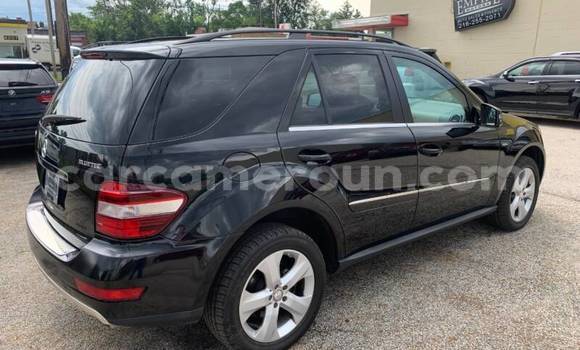 Acheter Occasion Voiture Mercedes‒Benz ML–Class Noir à Douala, Littoral Cameroon Acheter Occasion Voiture Mercedes‒Benz ML–Class Noir à Douala, Littoral Cameroon