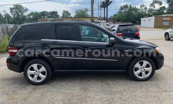 Acheter Occasion Voiture Mercedes‒Benz ML–Class Noir à Douala, Littoral Cameroon Acheter Occasion Voiture Mercedes‒Benz ML–Class Noir à Douala, Littoral Cameroon